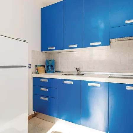 Apartment Cozy In Barbat With Wifi
